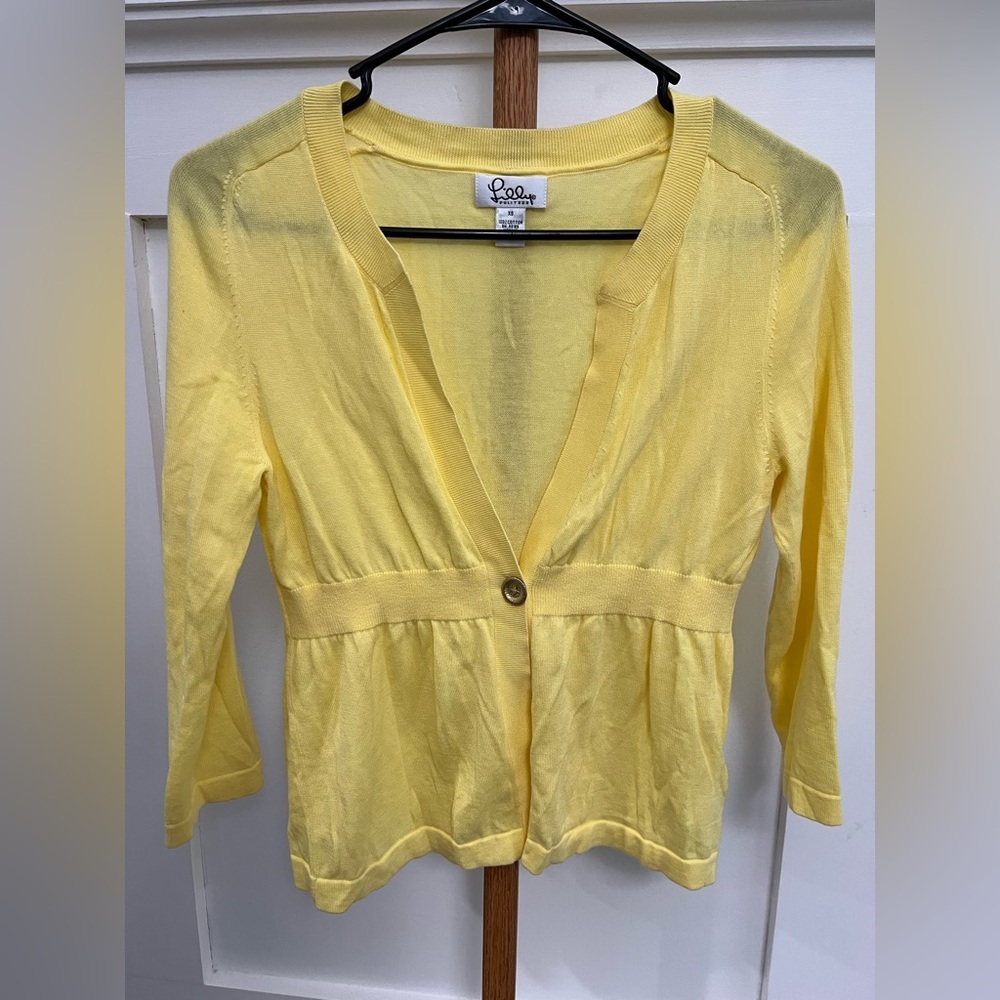 Lilly Pulitzer Yellow Peplum Button Sweater 3/4 Sleeve sz XS - Picture 1 of 7
